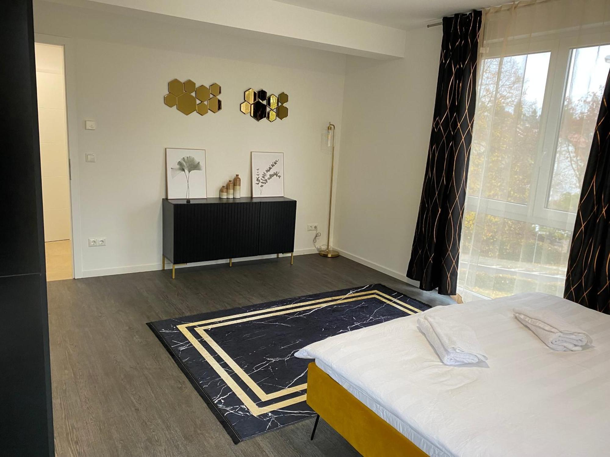 הופהיים אם טאונוס Hotel Valley Of Business Frankfurt-Airport - Grey Label Penthouse מראה חיצוני תמונה