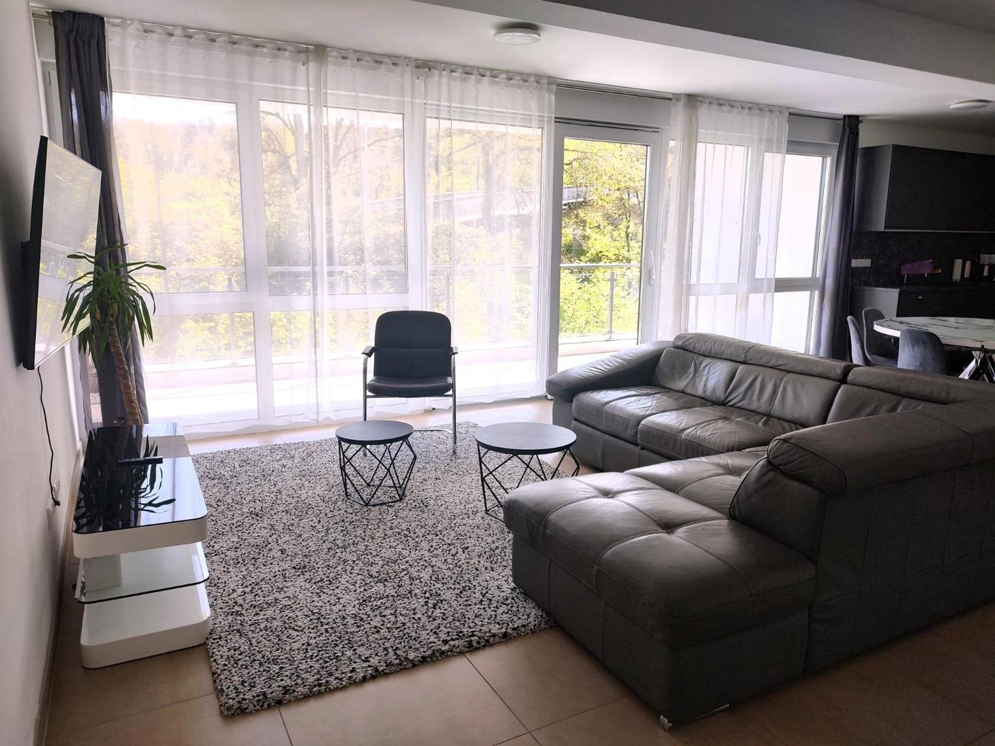 הופהיים אם טאונוס Hotel Valley Of Business Frankfurt-Airport - Grey Label Penthouse מראה חיצוני תמונה