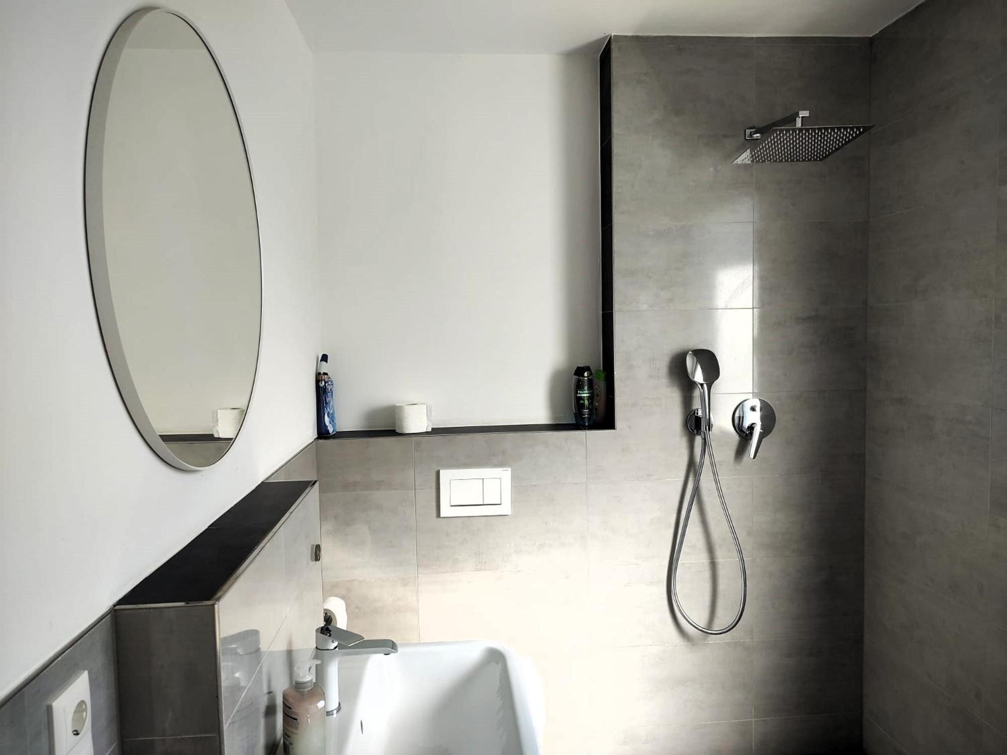 הופהיים אם טאונוס Hotel Valley Of Business Frankfurt-Airport - Grey Label Penthouse מראה חיצוני תמונה